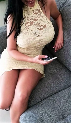 Mersin Üniversiteli Escort Bayanınız Ece: Sınırsız Sohbetler ve Daha Fazlası